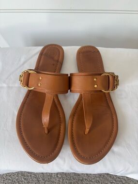 Tory Burch Tan Leather Thong Sandals with Gold Hardware